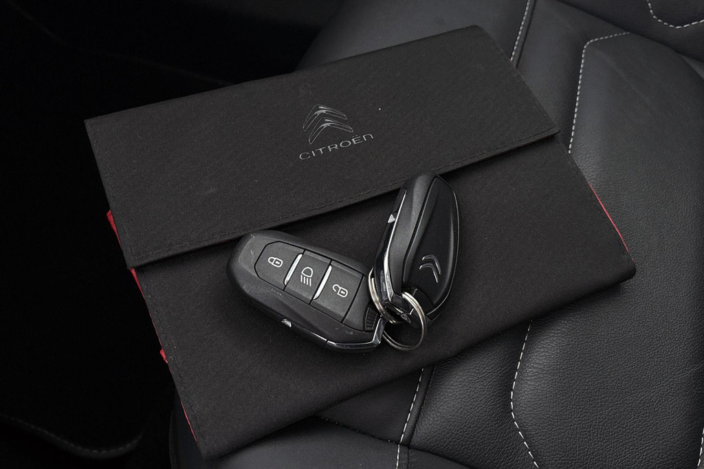 Citroën Ë-C4 (R790DD) met abonnement