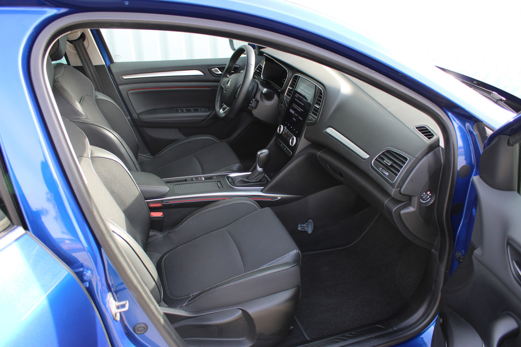 Renault MEGANE Estate (T203LL) met abonnement