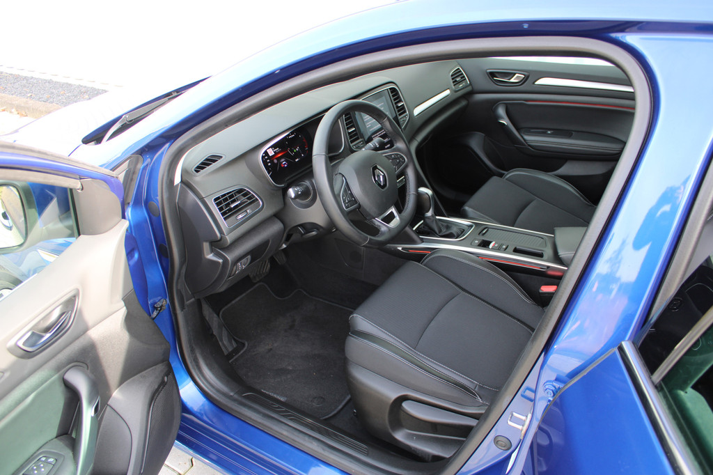 Renault MEGANE Estate (T203LL) met abonnement