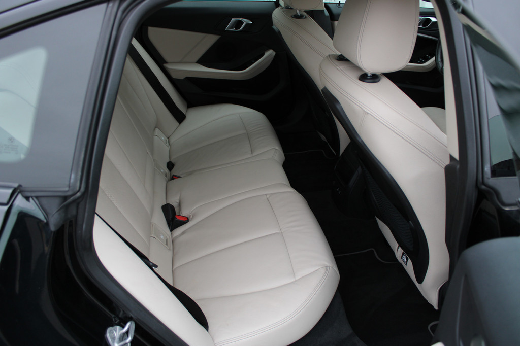 BMW 2 Serie (S845KF) met abonnement