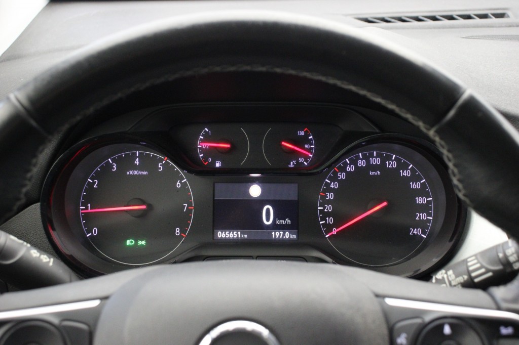 Opel Crossland X (K590KL) met abonnement