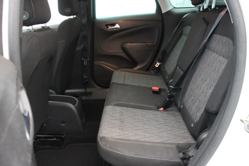 Opel Crossland X (K590KL) met abonnement