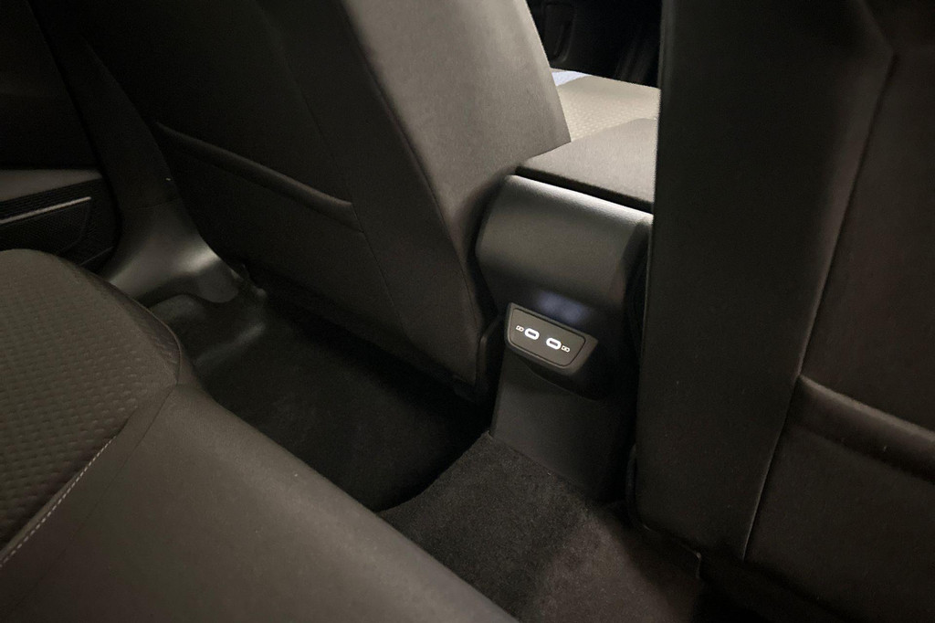 Volkswagen Taigo (JSJ17P) met abonnement