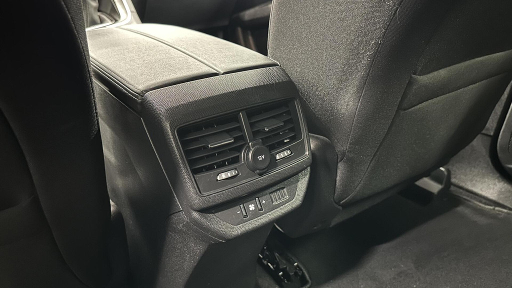 Peugeot 5008 (L236DB) met abonnement