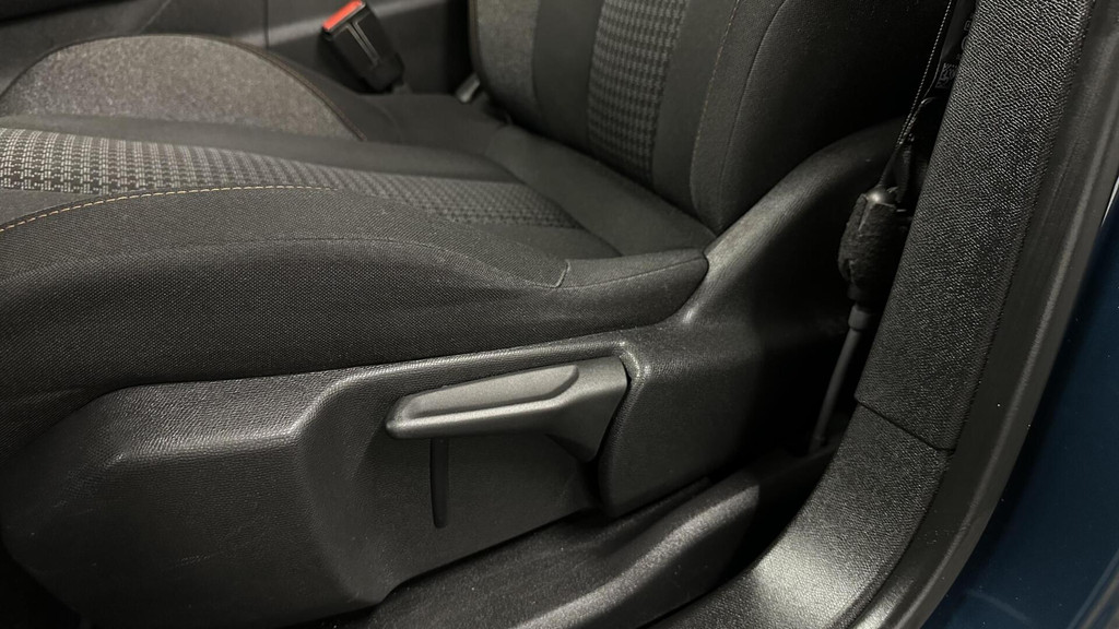 Peugeot 5008 (L236DB) met abonnement