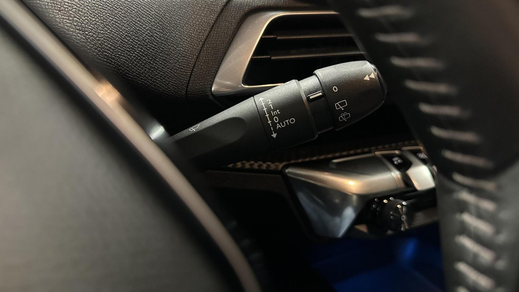 Peugeot 5008 (L236DB) met abonnement