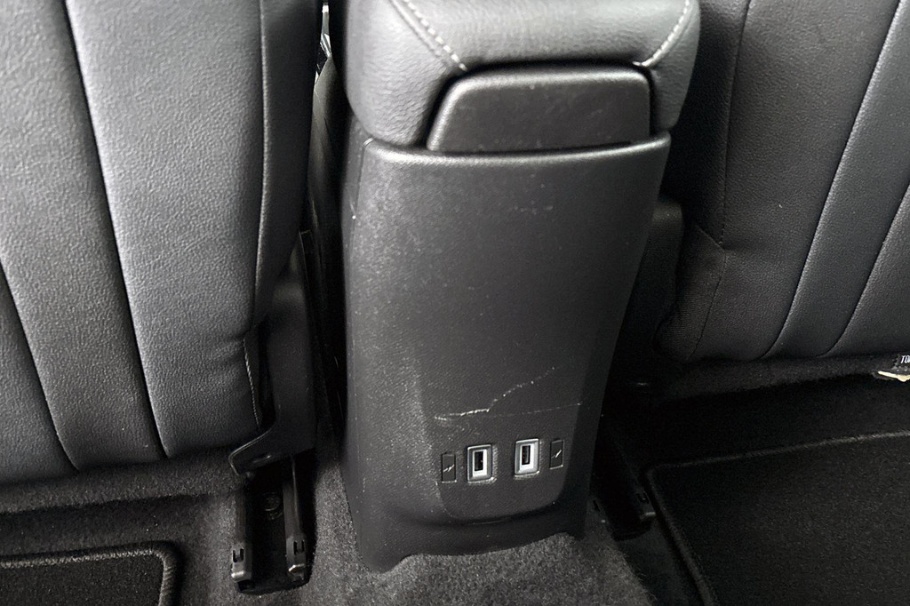 Opel Mokka-e (N862HK) met abonnement