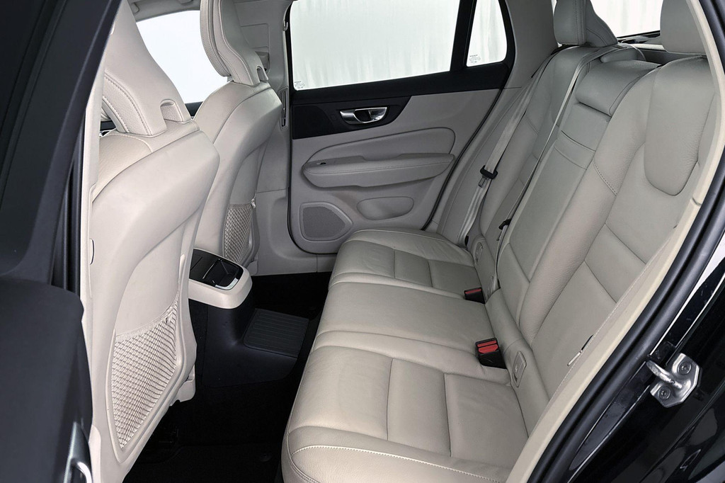 Volvo V60 (K152NZ) met abonnement