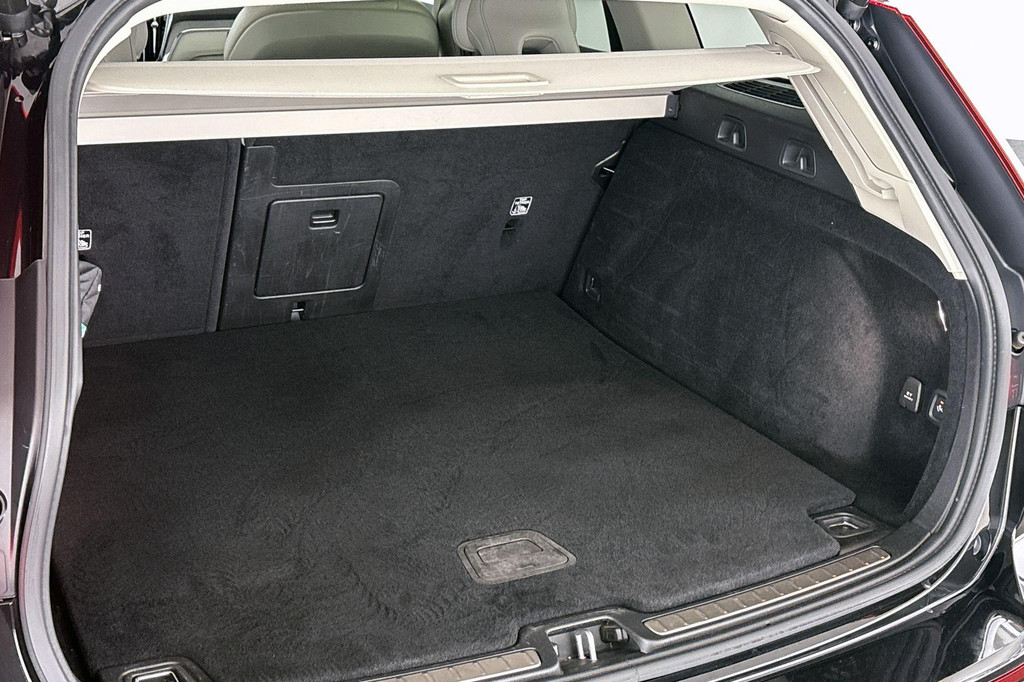 Volvo V60 (K152NZ) met abonnement