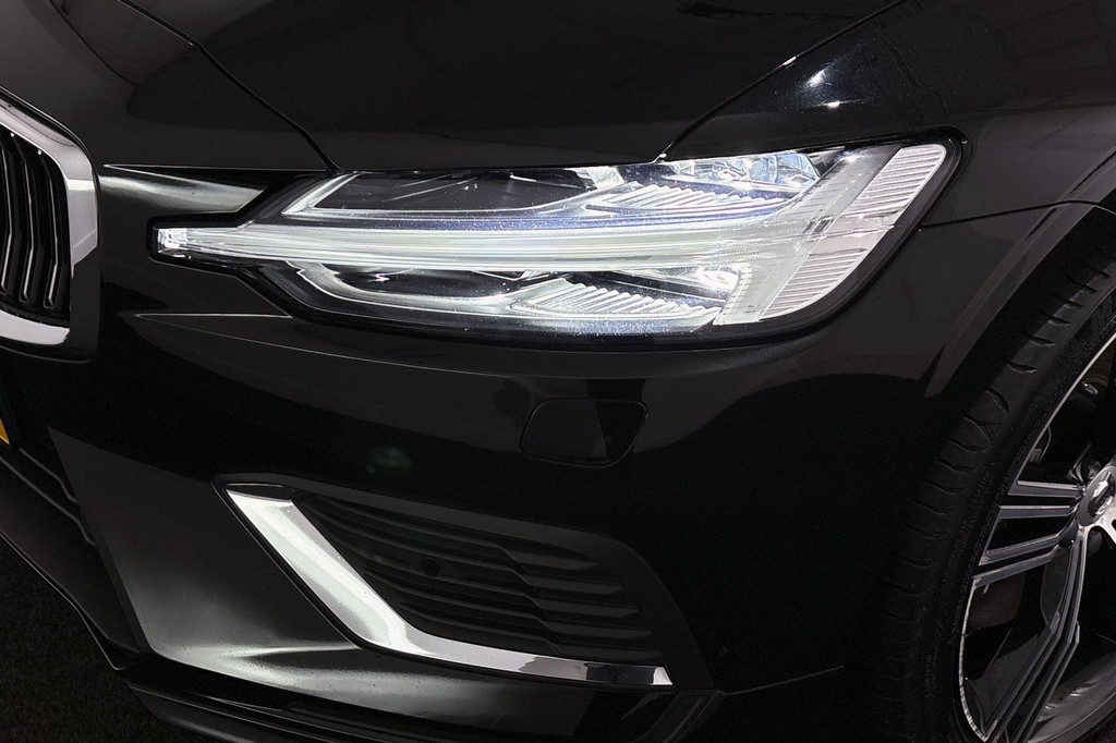 Volvo V60 (K152NZ) met abonnement