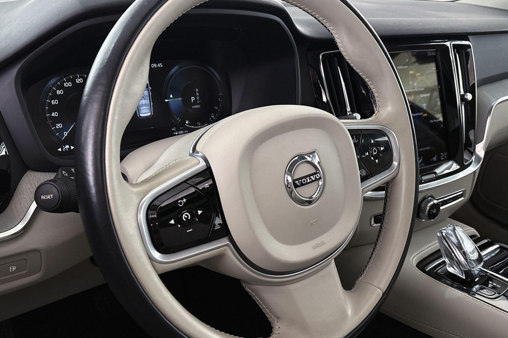 Volvo V60 (K152NZ) met abonnement