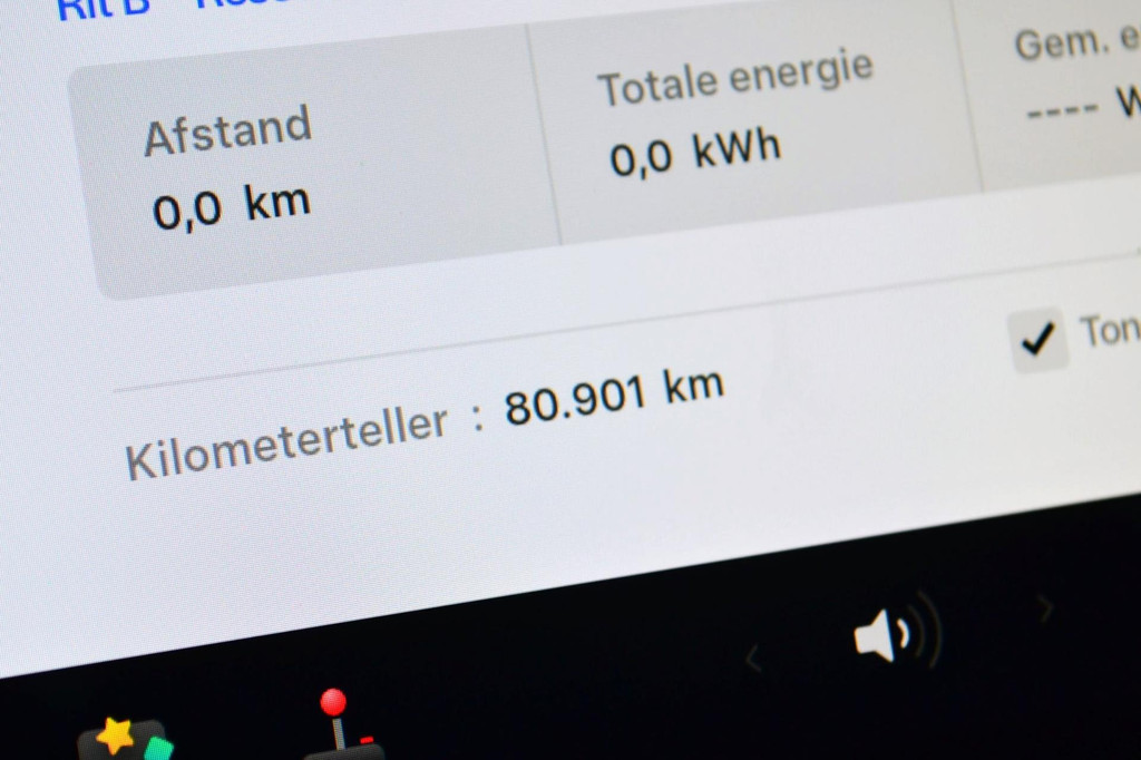 Tesla Model 3 AWD (K762FS) met abonnement
