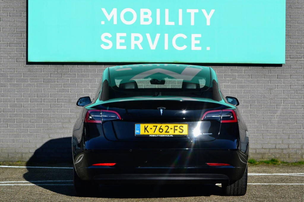 Tesla Model 3 AWD (K762FS) met abonnement