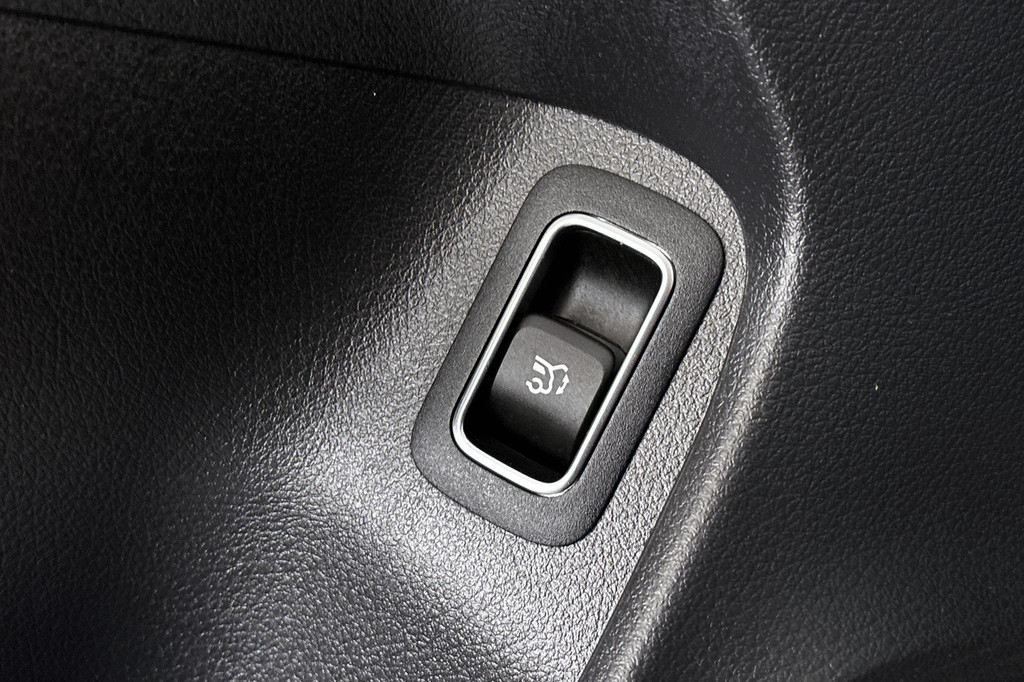 Mercedes-Benz CLA-Klasse (N320VJ) met abonnement