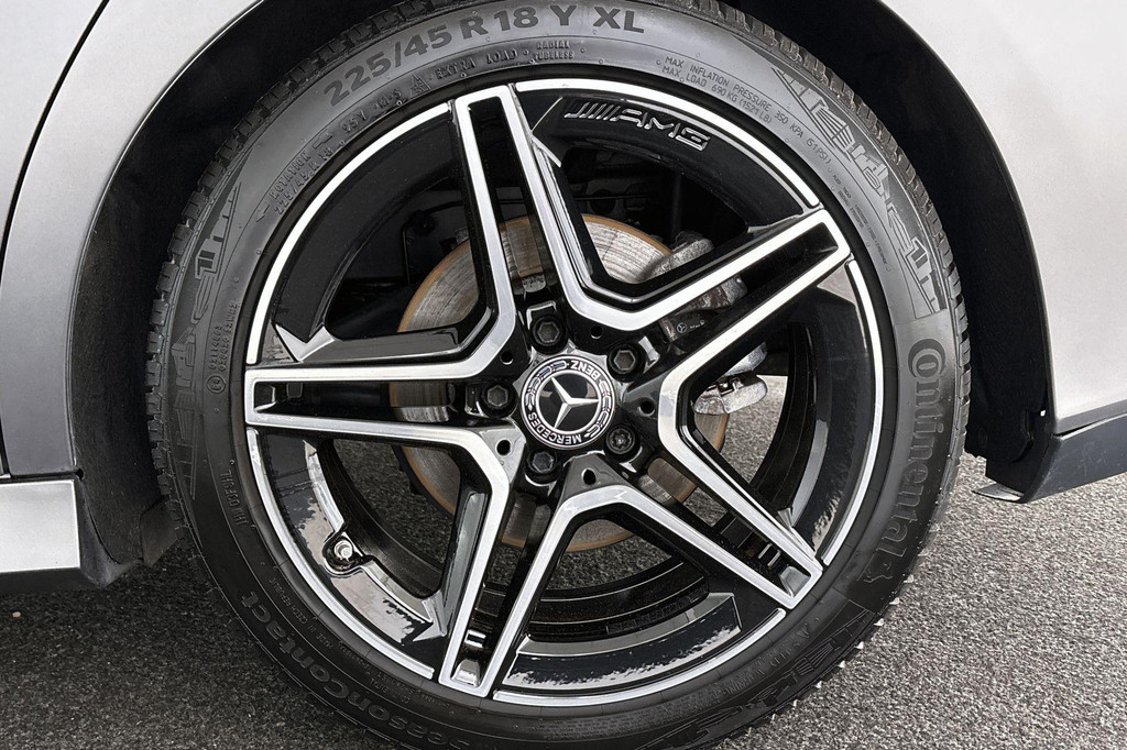 Mercedes-Benz CLA-Klasse (N320VJ) met abonnement