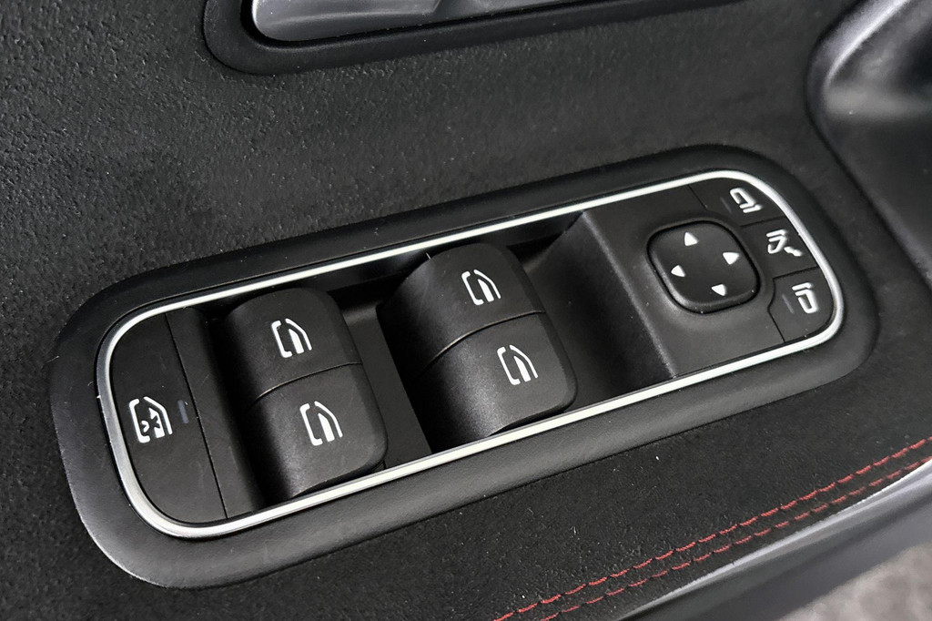 Mercedes-Benz CLA-Klasse (N320VJ) met abonnement