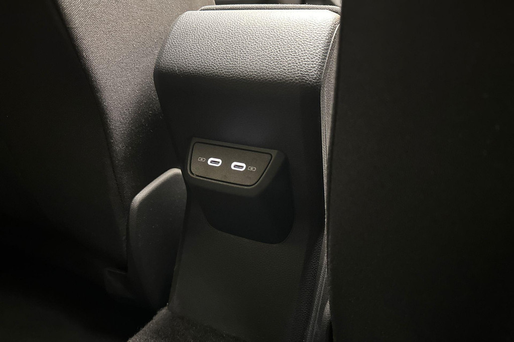 Volkswagen Polo (JXF32D) met abonnement