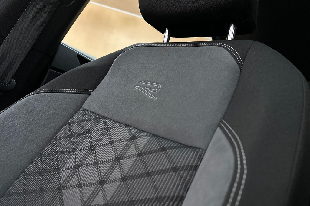 Volkswagen Polo (JXF32D) met abonnement