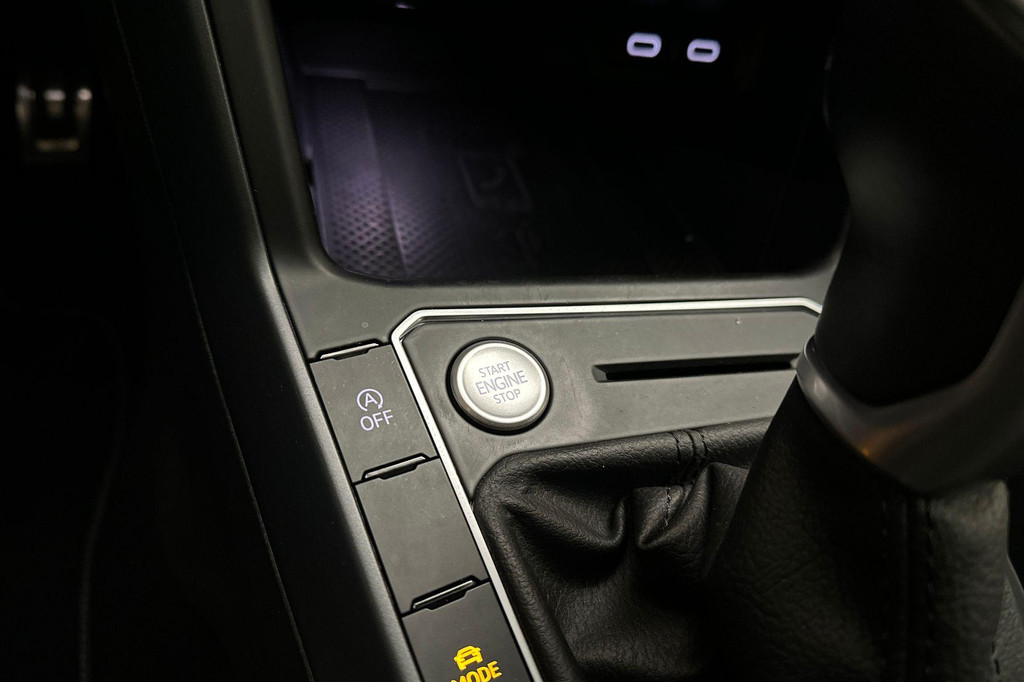 Volkswagen Polo (JXF32D) met abonnement