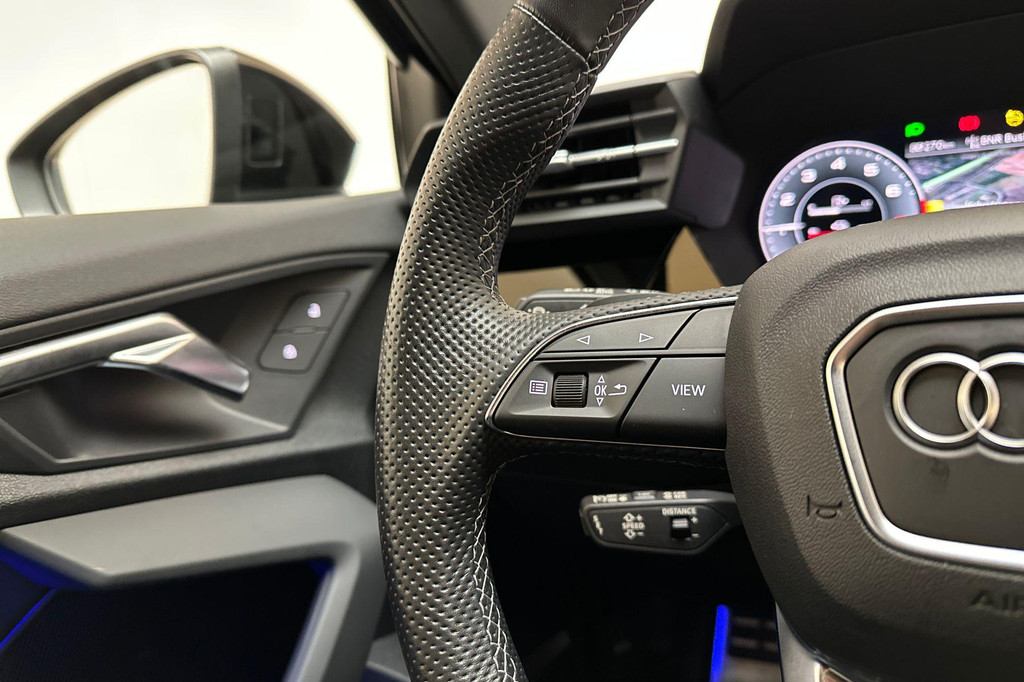 Audi A3 (JPH82K) met abonnement