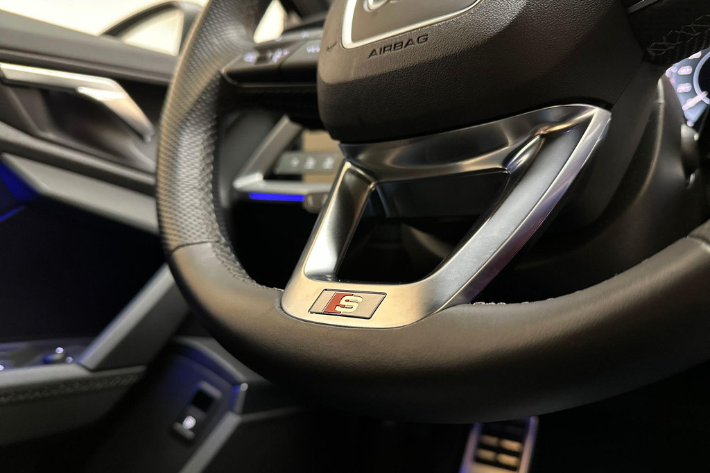 Audi A3 (JPH82K) met abonnement