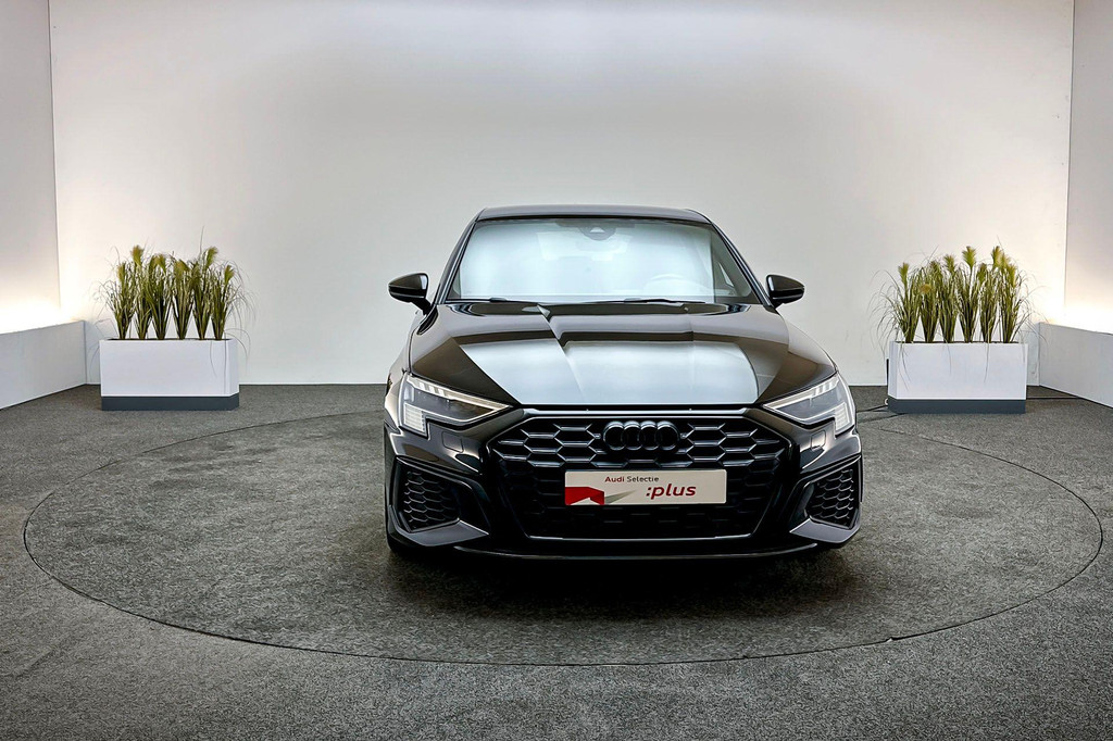 Audi A3 (JPH82K) met abonnement