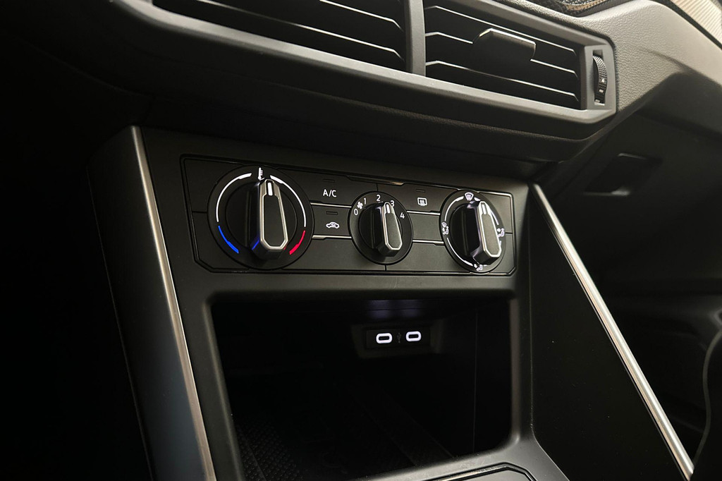 Volkswagen Polo (R333GD) met abonnement