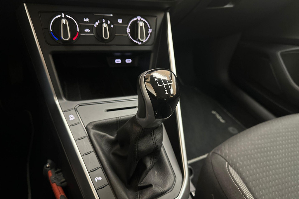 Volkswagen Polo (R333GD) met abonnement