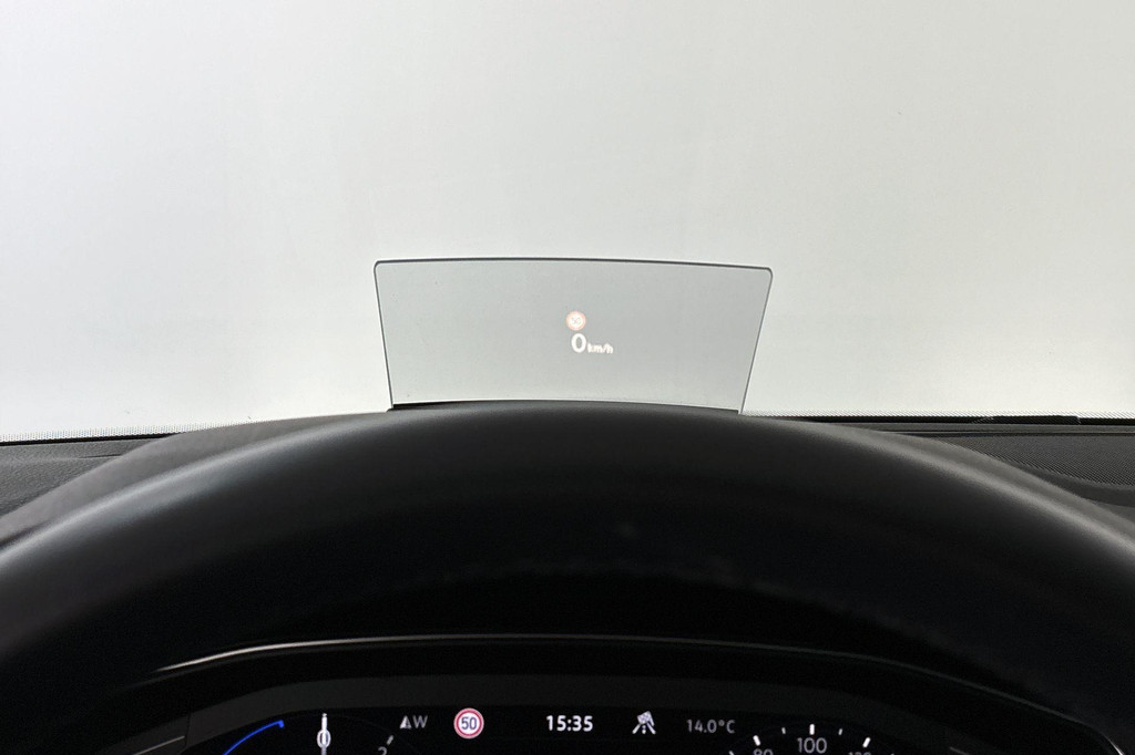 Volkswagen Passat (JXF13F) met abonnement