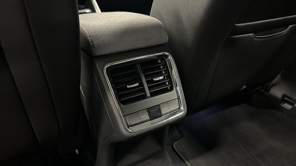 ŠKODA ENYAQ iV (X869GZ) met abonnement