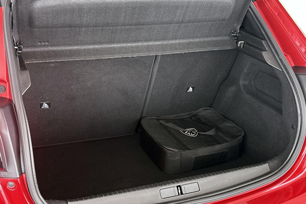 Peugeot e-208 (R080JG) met abonnement