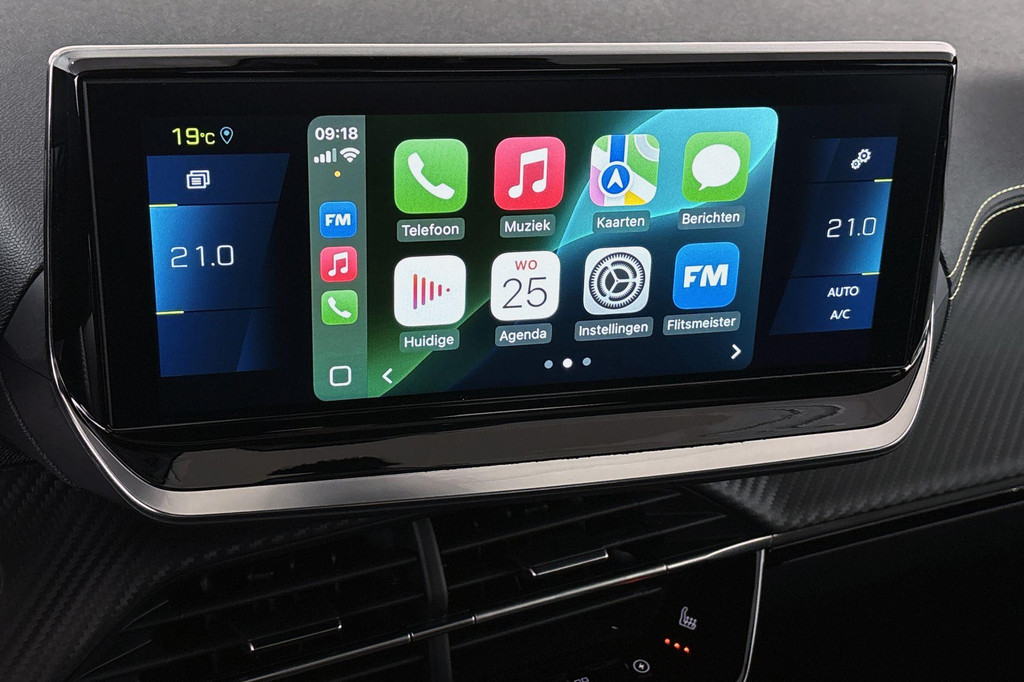 Peugeot e-208 (R080JG) met abonnement