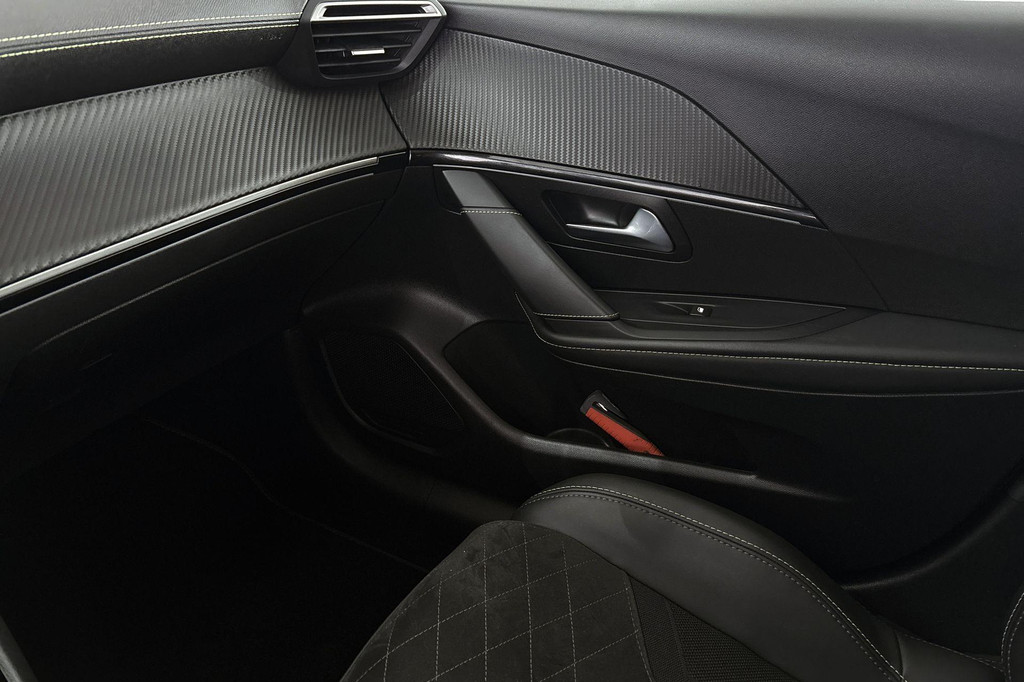 Peugeot e-208 (R080JG) met abonnement