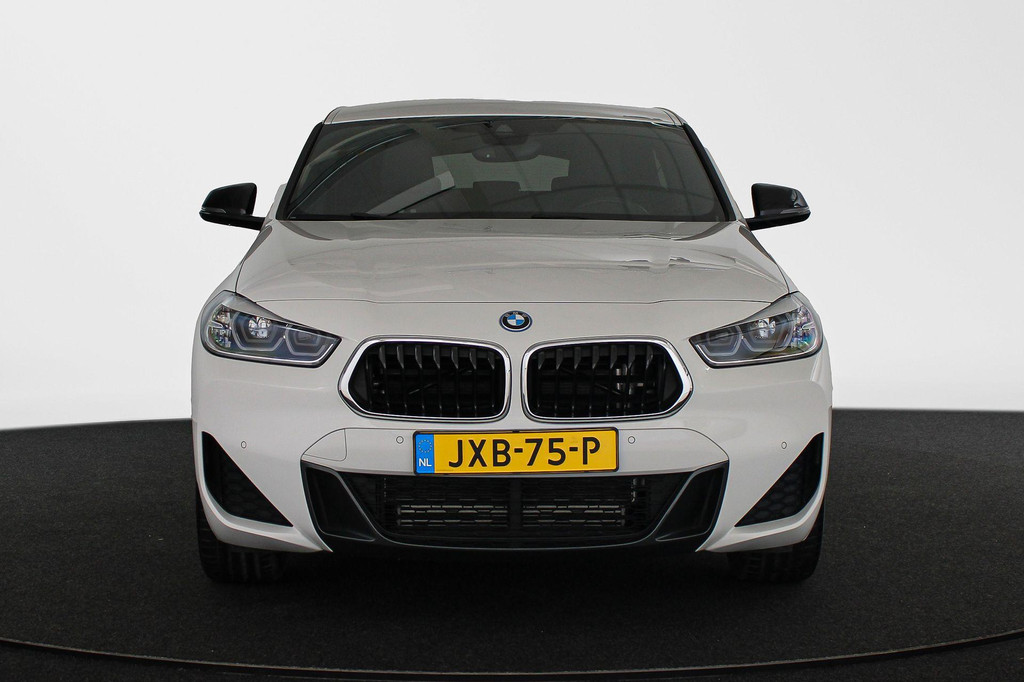 BMW X2 (JXB75P) met abonnement