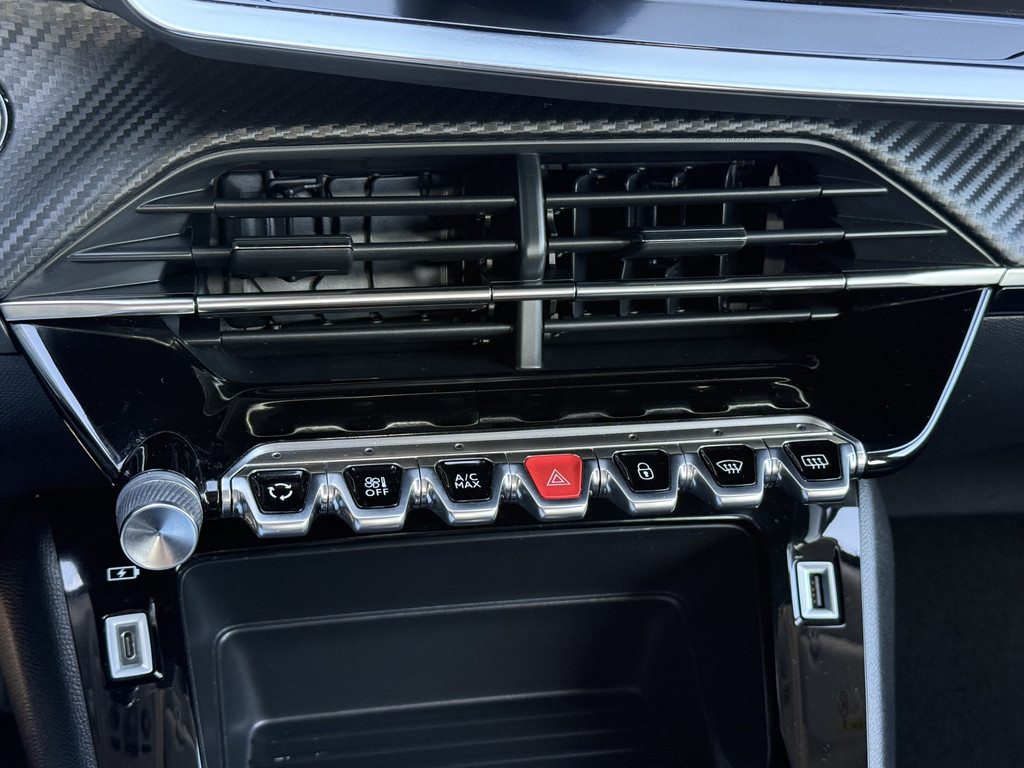 Peugeot e-2008 (K409TZ) met abonnement