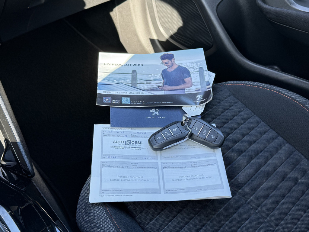 Peugeot e-2008 (K409TZ) met abonnement