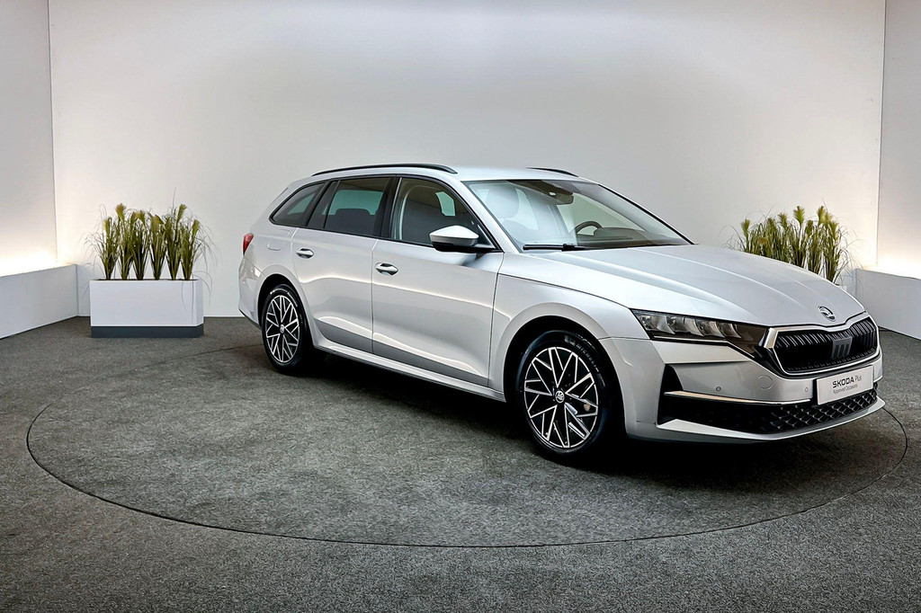 ŠKODA Octavia (JPV80P) met abonnement