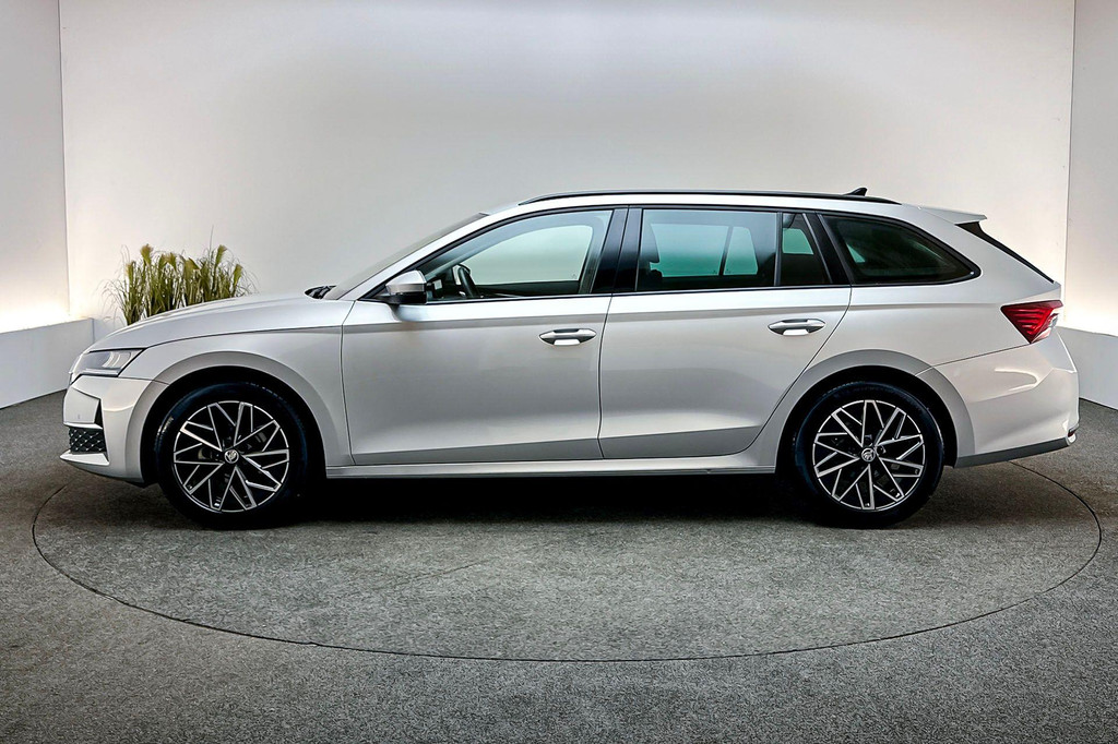 ŠKODA Octavia (JPV80P) met abonnement