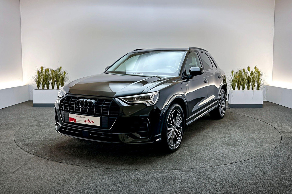 Audi Q3 (JXD42F) met abonnement