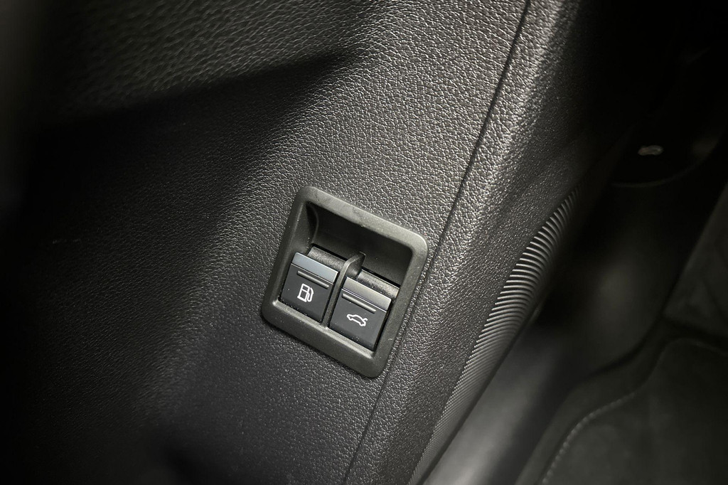 Audi Q3 (JXD42F) met abonnement