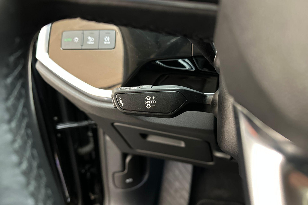 Audi Q3 (JXD42F) met abonnement