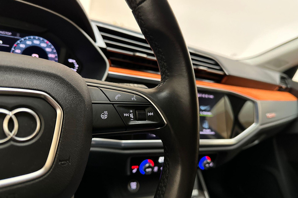 Audi Q3 (JXD42F) met abonnement