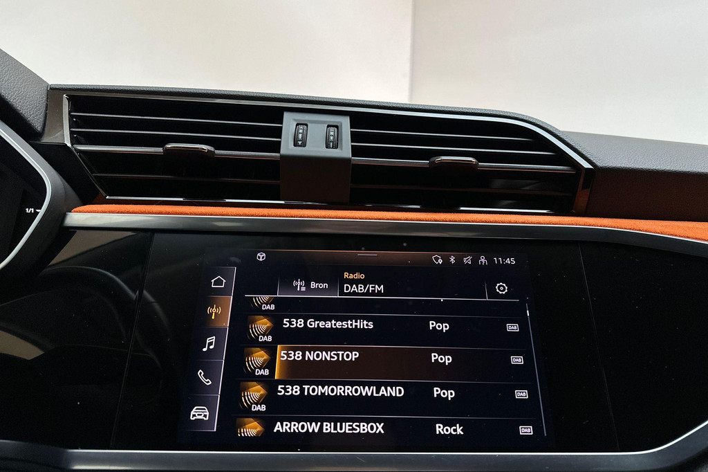 Audi Q3 (JXD42F) met abonnement