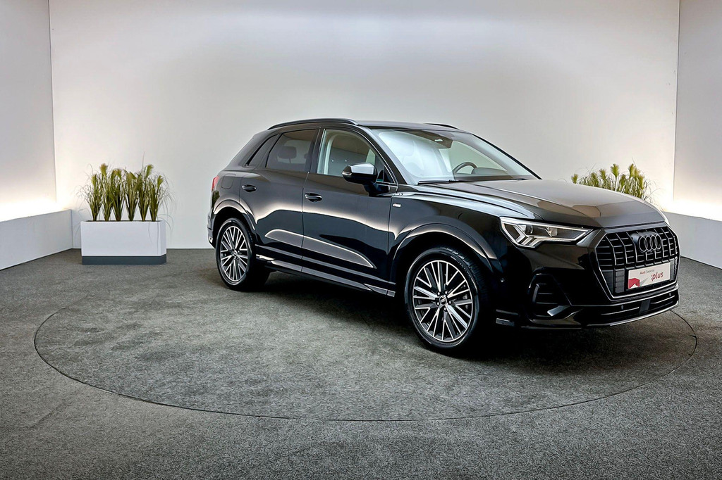 Audi Q3 (JXD42F) met abonnement
