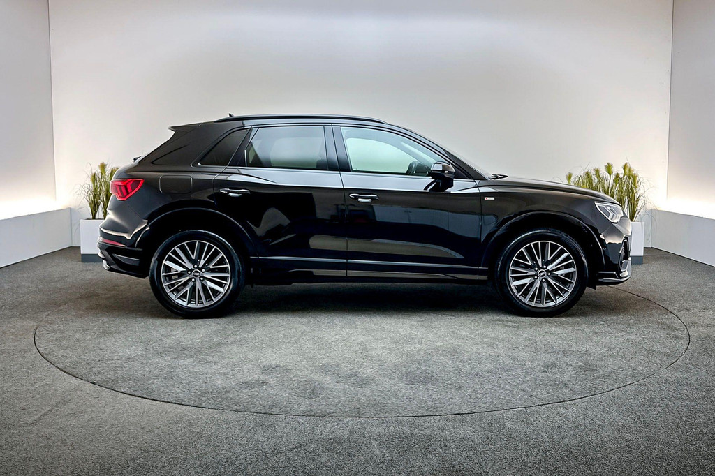 Audi Q3 (JXD42F) met abonnement