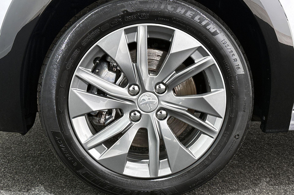 Peugeot e-208 (S908LJ) met abonnement