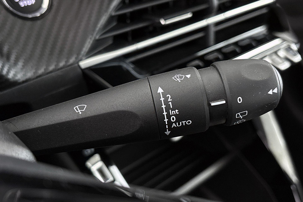 Peugeot e-208 (S908LJ) met abonnement