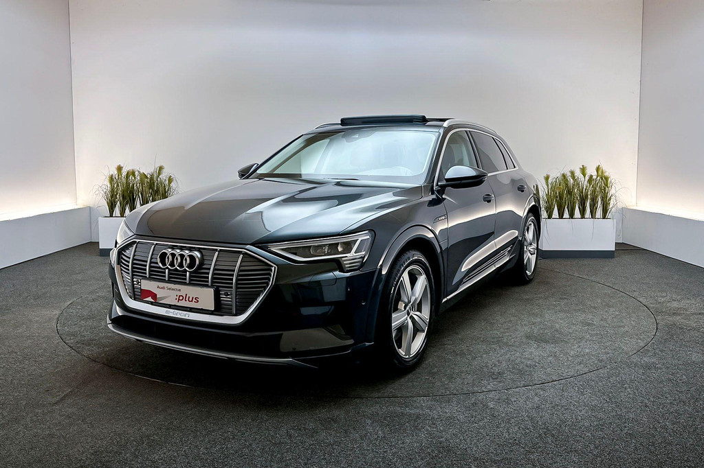Audi e-tron (J799NK) met abonnement
