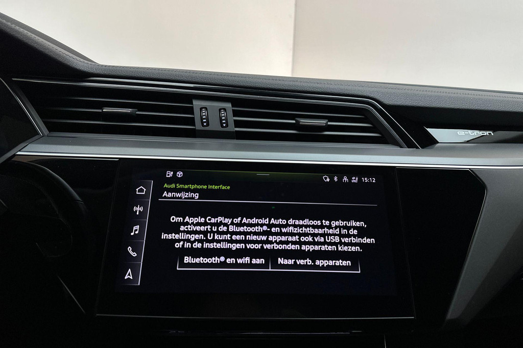 Audi e-tron (J799NK) met abonnement