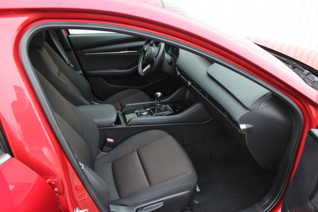 Mazda 3 (J036PZ) met abonnement